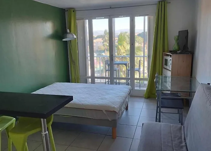 Studio frejus avec Parking privé Residence 2km mer&base nature