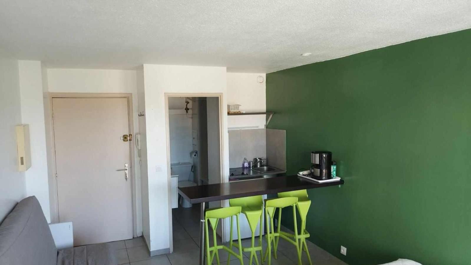 Studio Avec Parking Privé 2km Mer&base Nature Appartamento
